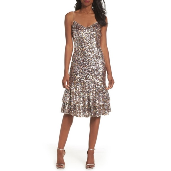 Adrianna Papell Dresses & Skirts - NEW W/O TAGS Adrianna Papell Sequin Midi Dress